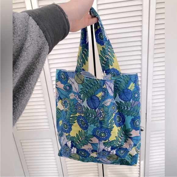 Handmade Floral Tote Bag Purse - Picture 4 of 4
